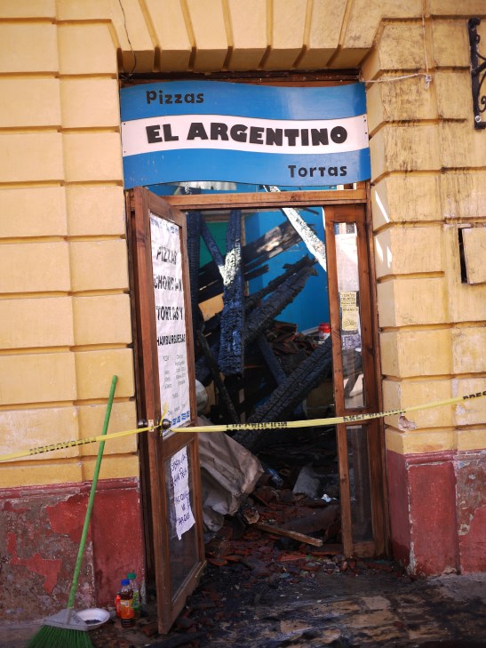 A fire broke out when I was in San Cristobal, burning down a large section of eateries and stores.